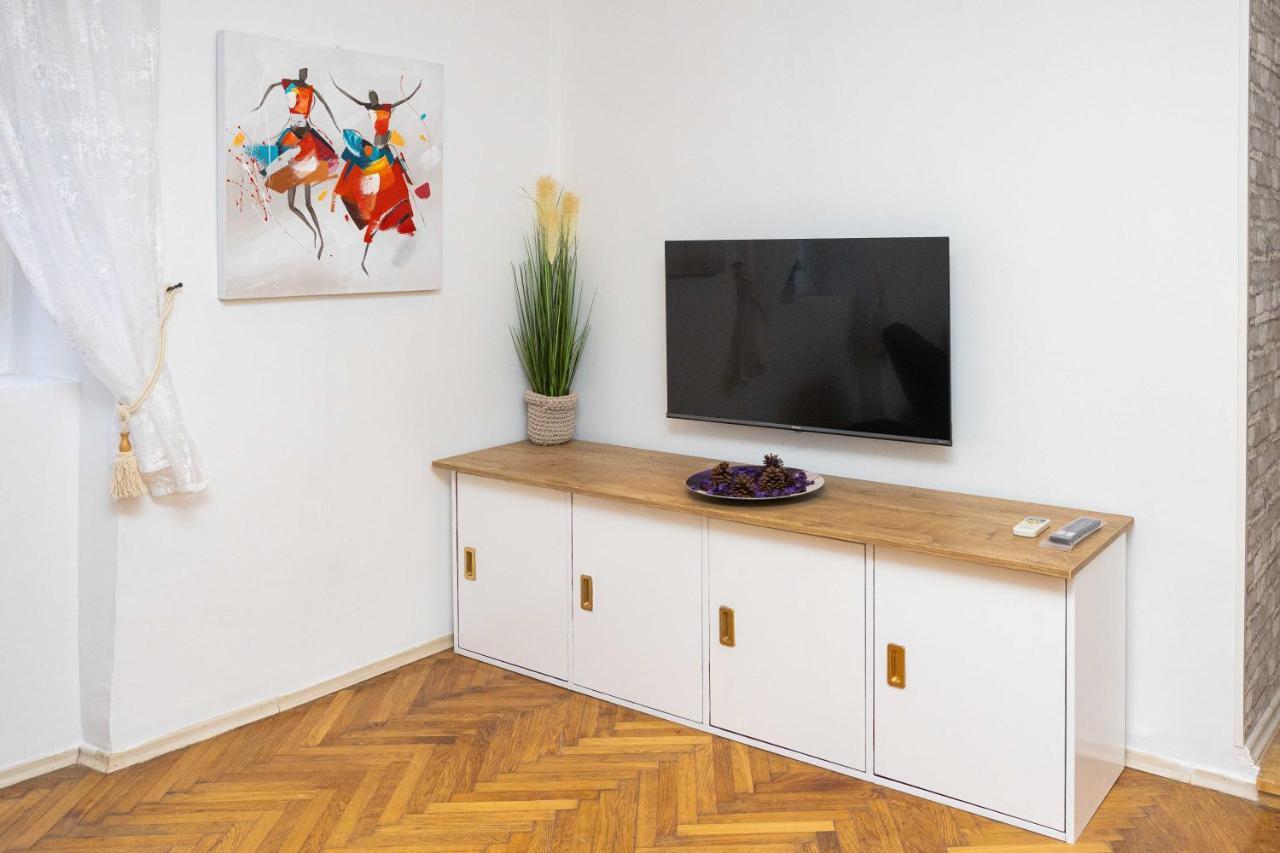 Daloro Suite สปลิท ภายนอก รูปภาพ