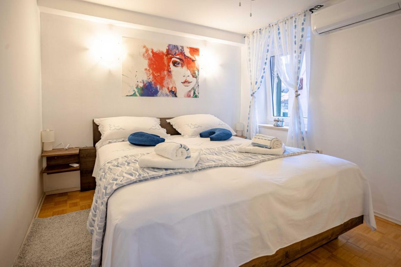 Daloro Suite สปลิท ภายนอก รูปภาพ
